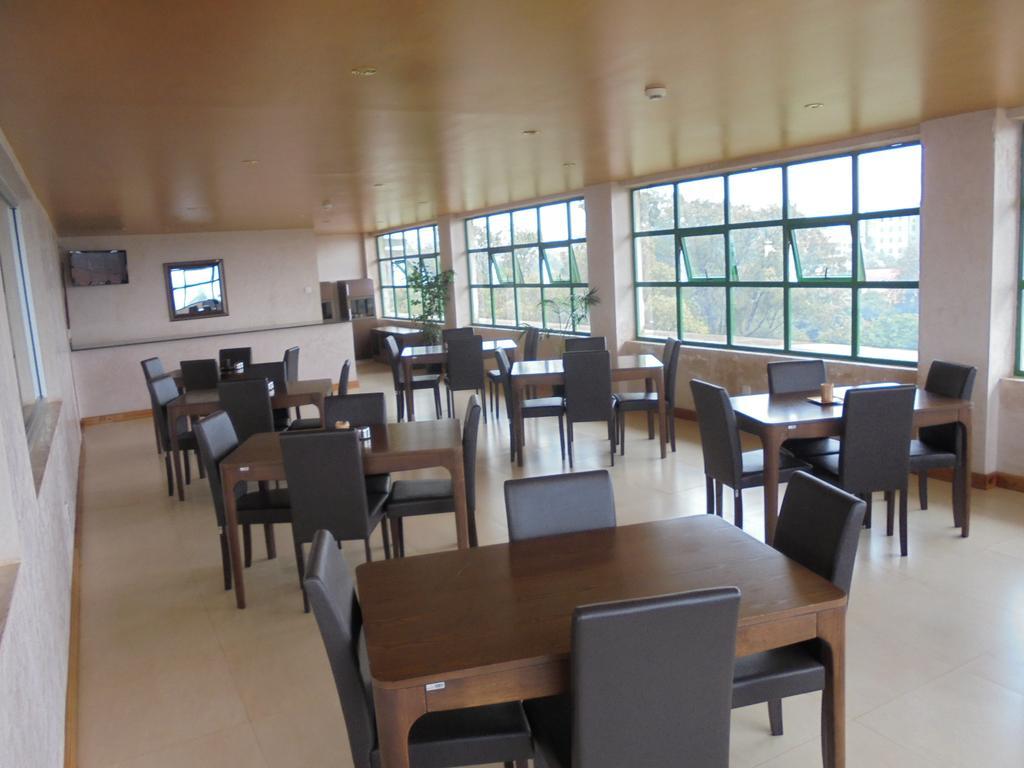 Golfview Serviced Apartments Nairobi Exterior photo